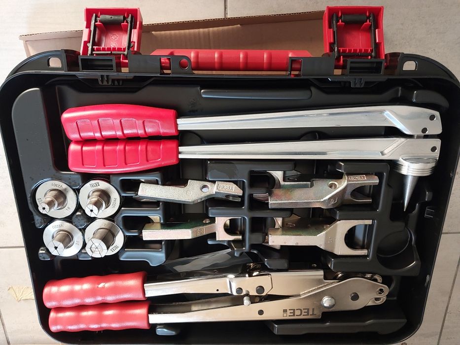 Zaciskarka praska tece NOWA