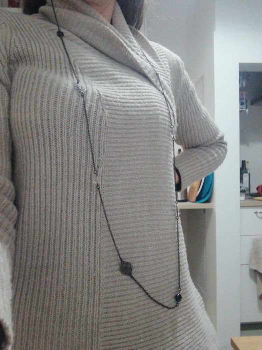 Colar preto com pedras PARFOIS