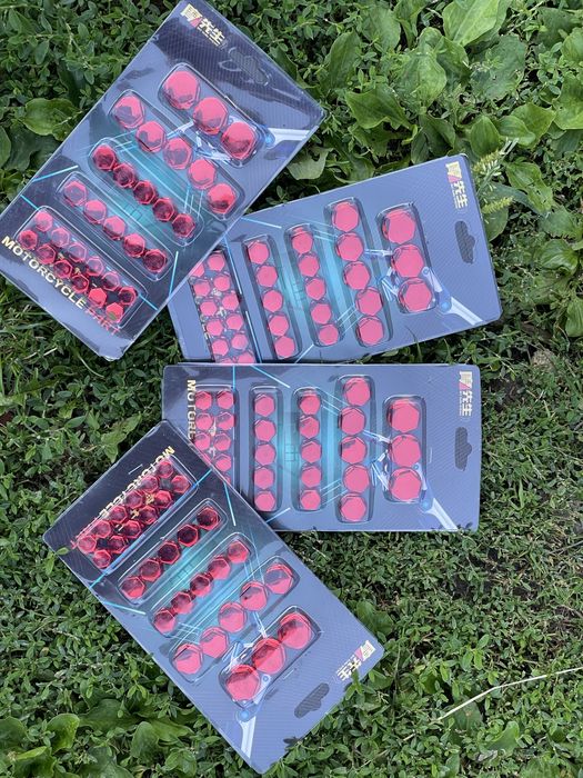 Продам мотоаксесуари