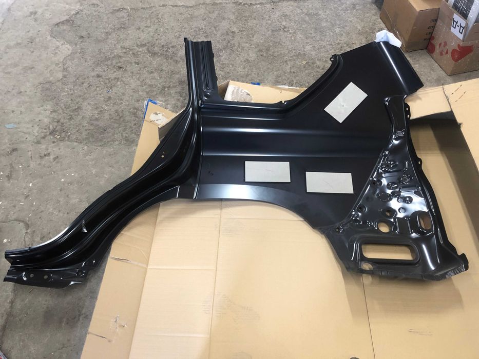 Крило заднє праве/ліве Toyota Land Cruiser Prado 150 (фільонка)