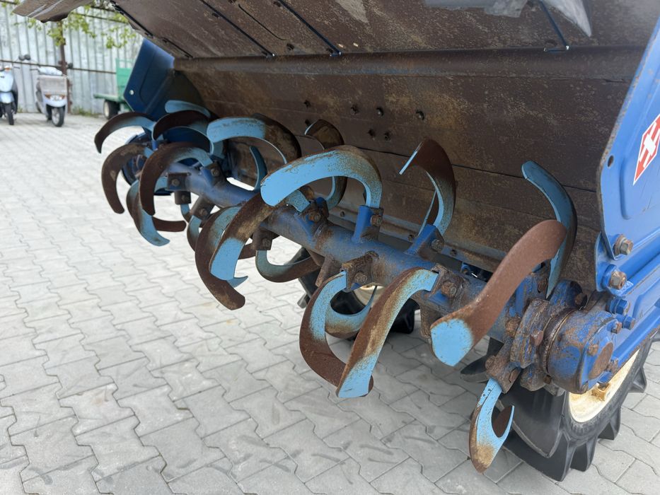 Японський трактор Iseki TU1600