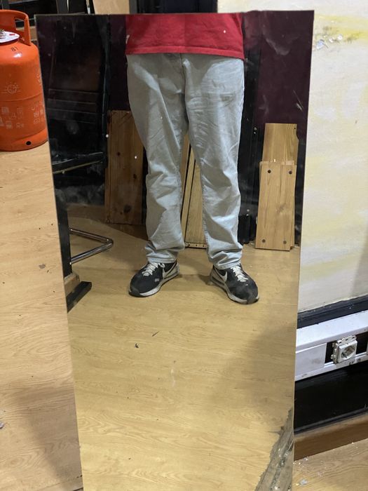 Espelho Pequeno.64738812833409121