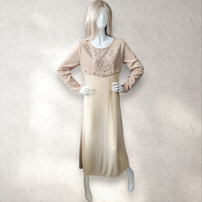 Beżowo kremowa sukienka długa maxi l/xl