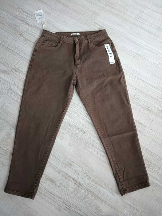 Spodnie damskie MOM FIT