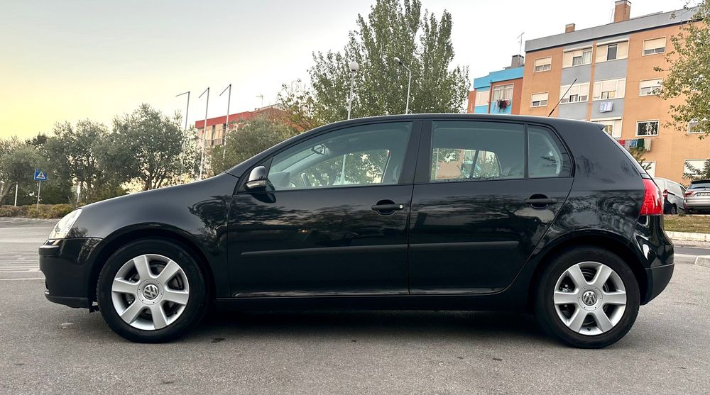 Vw Golf V 1.4 apenas 80mil/kms único dono impecável — photo 3