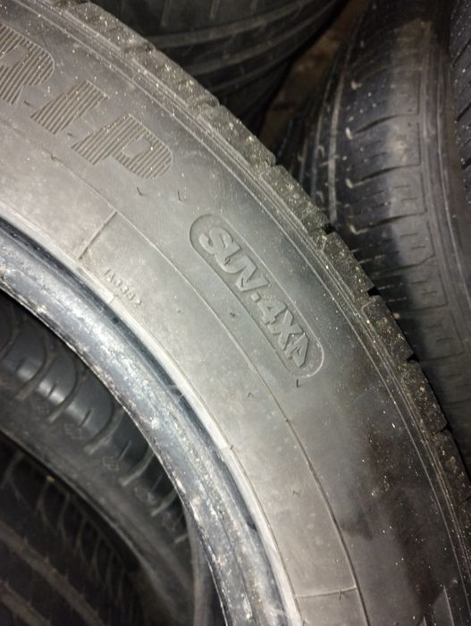 2-4 szt opon letnich 225/55r19 goodyear
