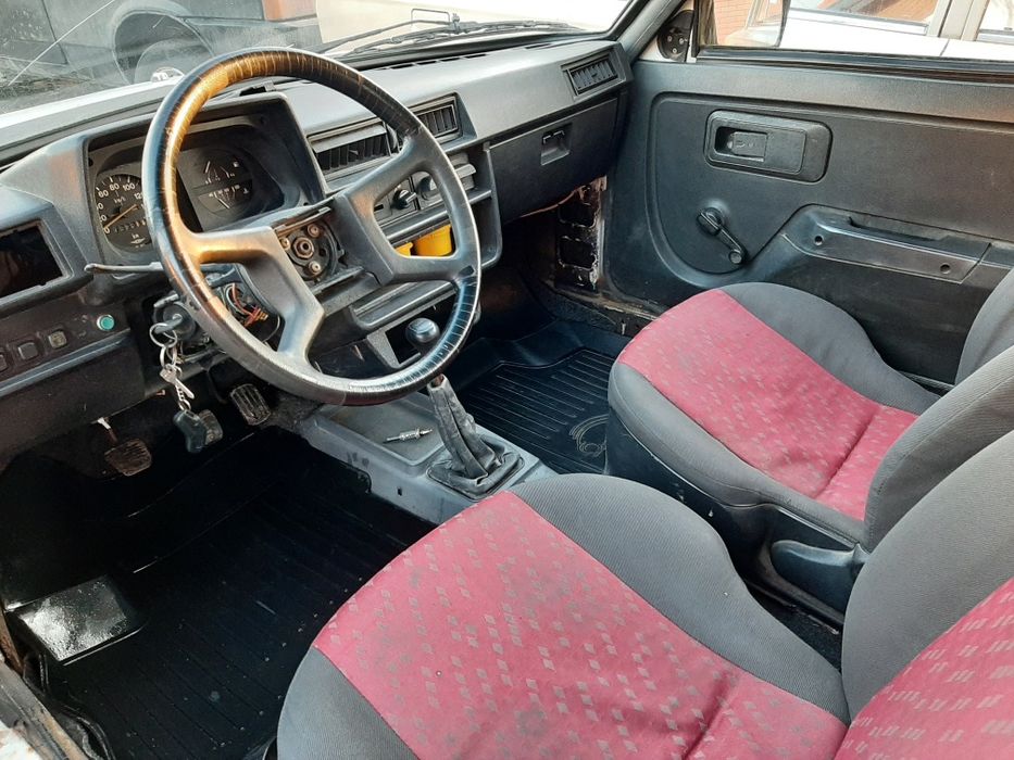 Продам таврію бензин