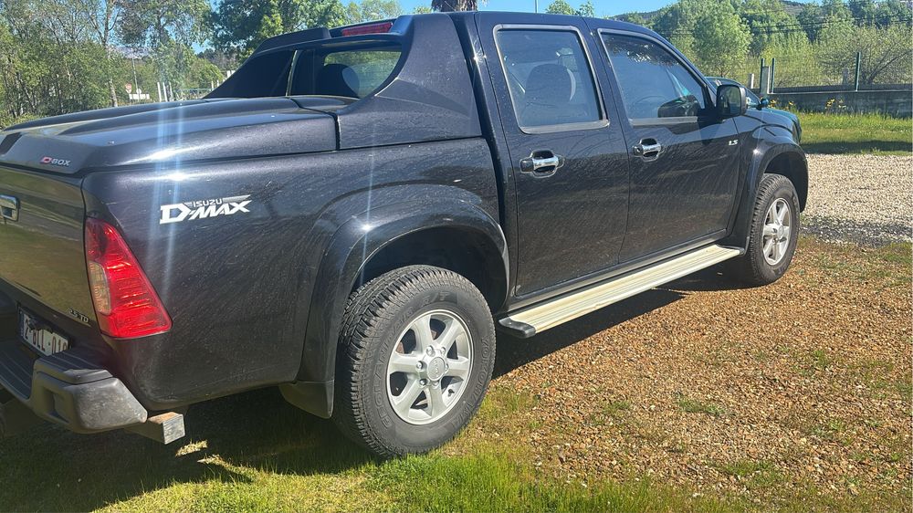 Isuzu dmax 2.5 turbo