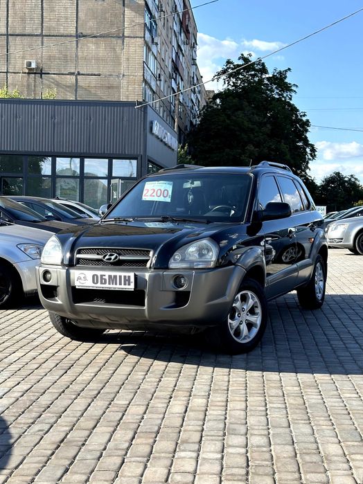 Продам Hyundai Tucson 2007 рік можлива розстрочка,кредит,обмін!