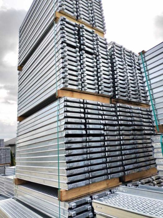 Rusztowanie modułowe 200 m2 SL73 rotax  baumann klinowe   murarskie