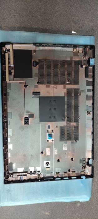 Нижня кришка lenovo ThinkPad P15v gen2