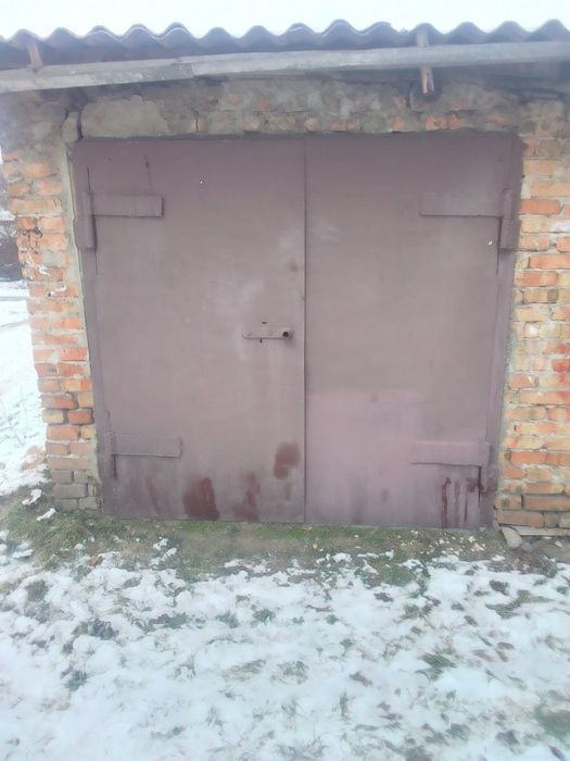 Продам  гараж  кирпичный
