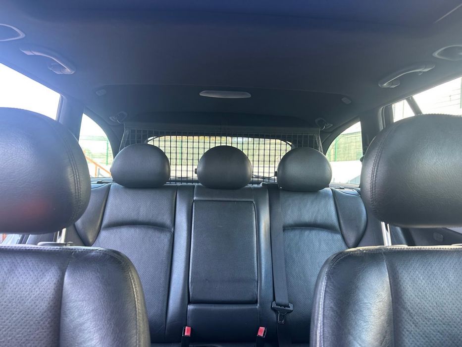 Mercedes C220  ( IMPECÁVEL ) — photo 5