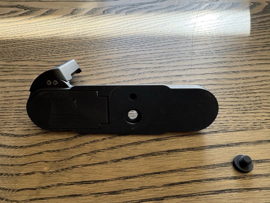 Grip Leica M10 da IDSWorks