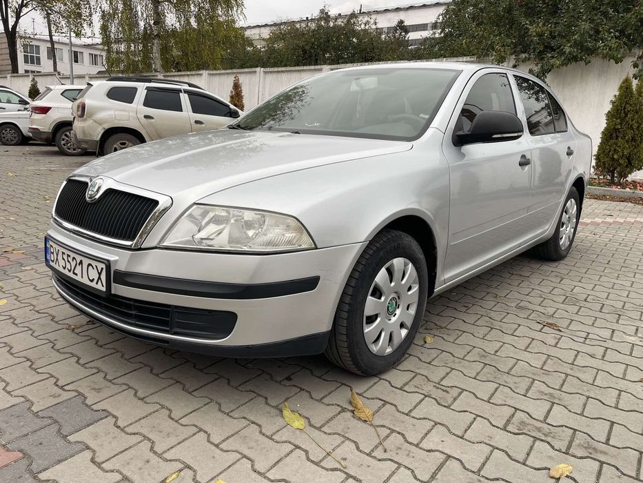 Skoda Octavia A5 1.6 benzun