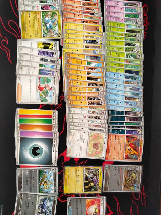 Zestaw kart pokemon TCG