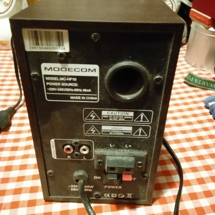 głośniki komputerowe modecom HF10 moc 10 wat sprawne
