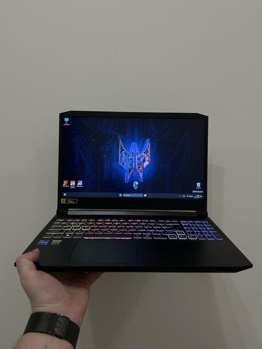 Топовий ігровий ноутбук!!! Acer Nitro 5 у відміному стані