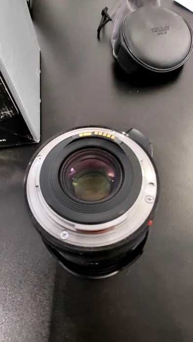 Obiektyw EF 16-35mm 1:4,0L IS USM CANON