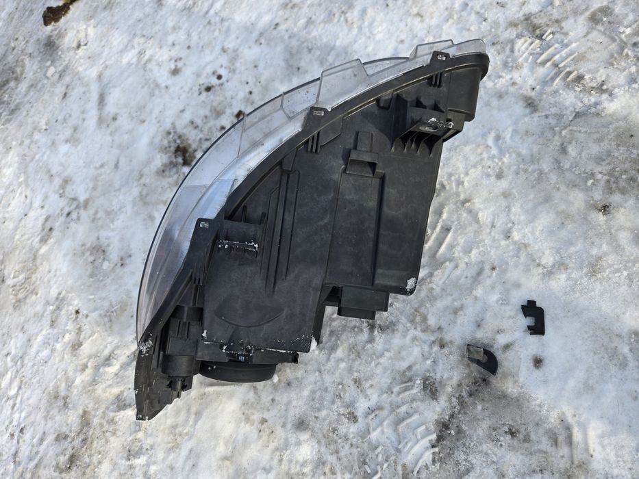 A9109060500 Фара передня права Mercedes Sprinter 907/910 2021 РВ