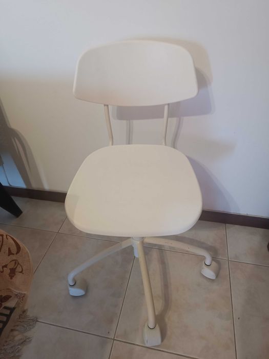 Cadeira rotativa secretária