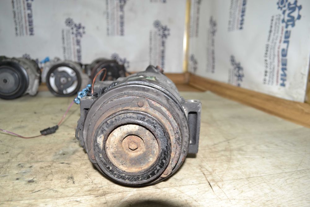 Компресор кондиціонера Mersedes-Benz V-Clas 2.2 cdi A0002342411