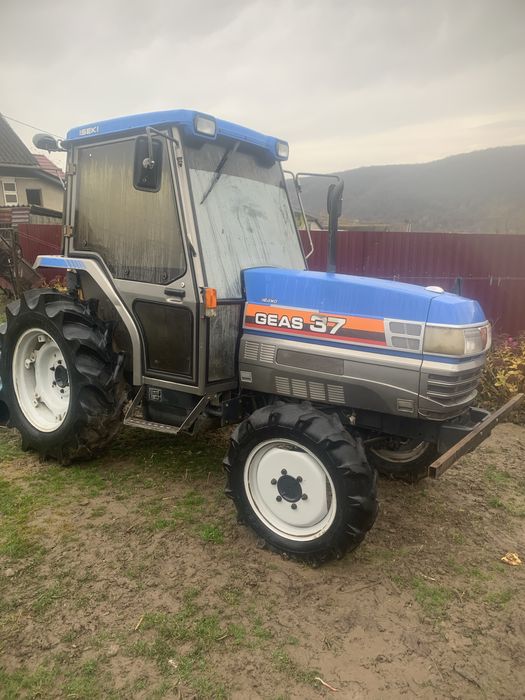 Продам трактор в доброму стані