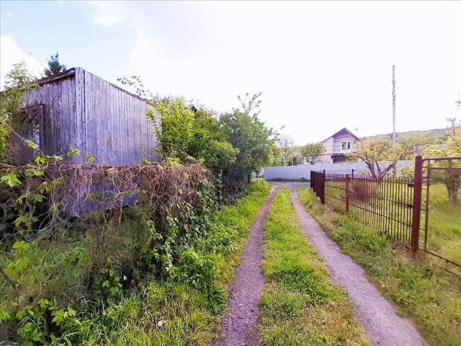 Ділянка з комунікаціями в Патлаївці