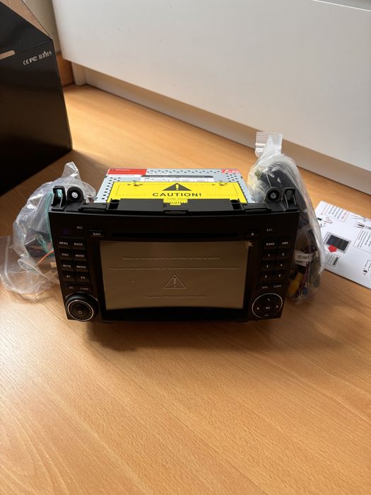 Auto Rádio novo