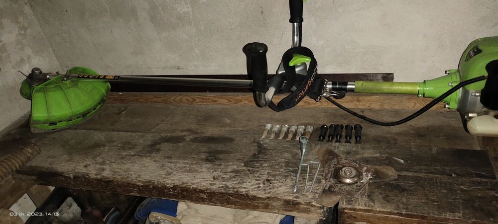 Продам дерев'яний верстат !!!