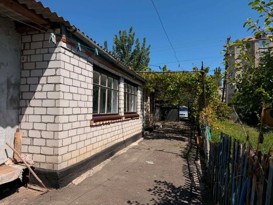 Продаж будинку біля центру міста , 3 кімнати,