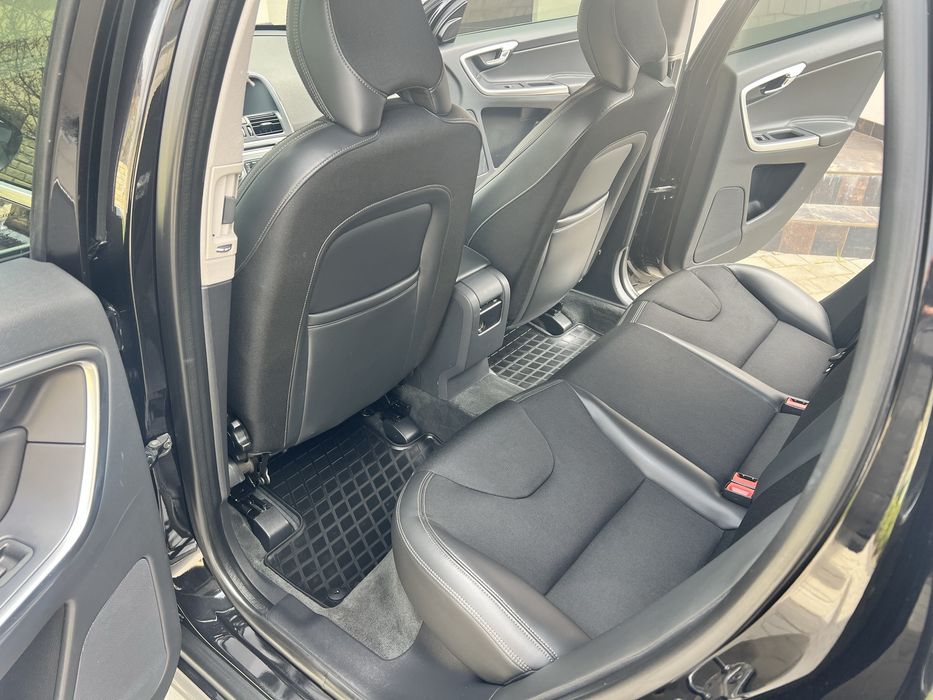 Продам авто Volvo XC 60