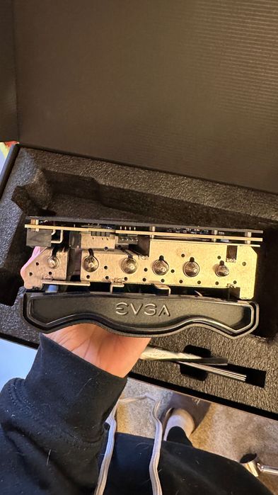 EVGA GeForce RTX 3080 Ti FTW3 Ultra 12GB – LER ANÚNCIO