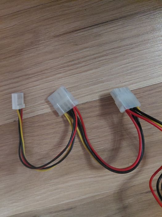 Блок живлення Logic Concept AX-350, 350W. Робочий стан.

Опис:
П