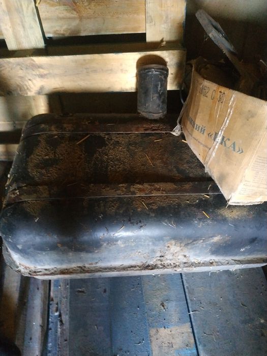 Баки топливные от авто или трактора