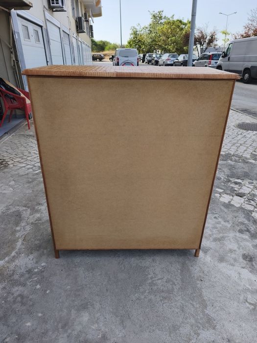 Comoda de verga á medida