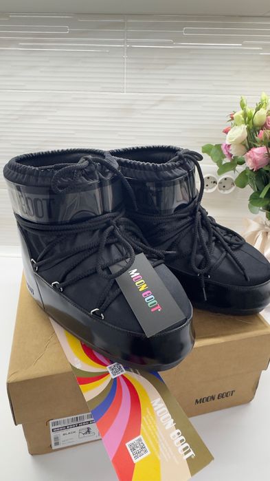 Moon Boot, чудовий варіант для поїздок у гори.