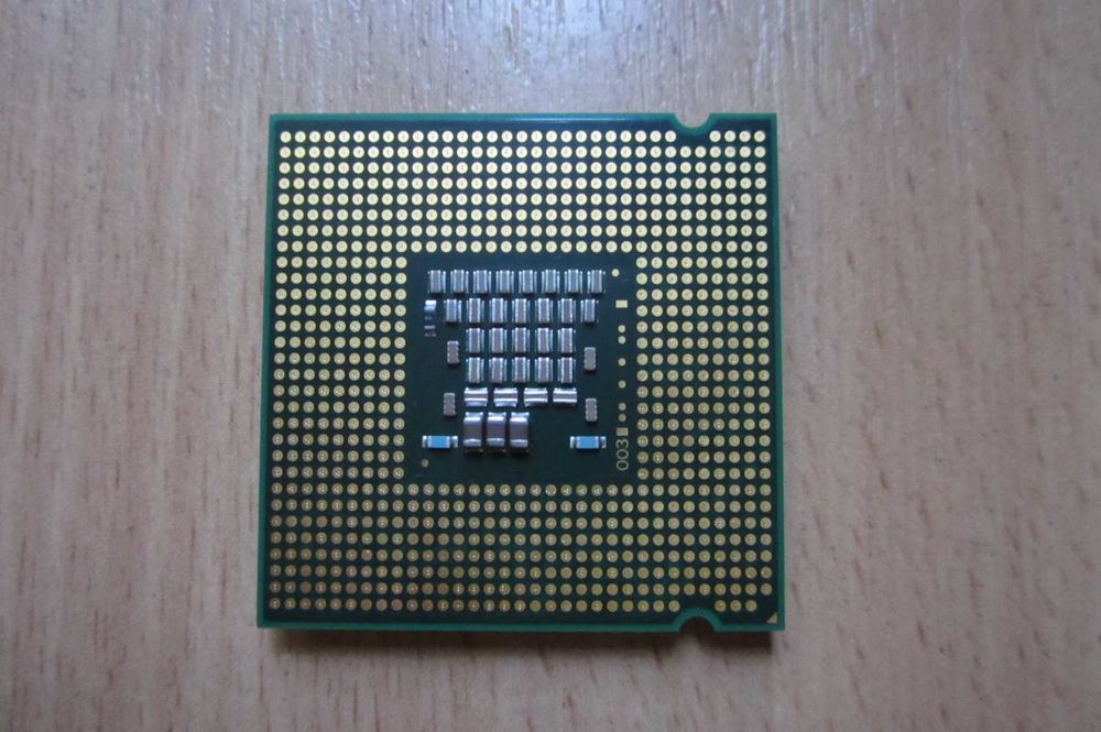Двухядерний процесор Intel Pentium 1,6 GHZ/1M/800/E2140/SLA3J