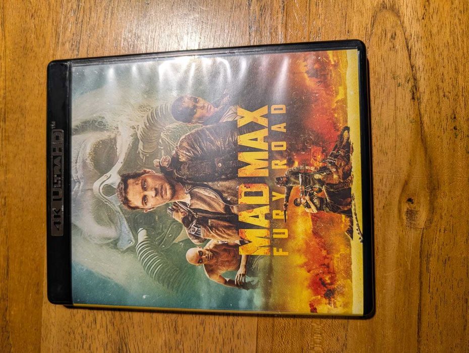 Mad Max Fury Road 4K + Blu-ray + Black and White Tom Hardy