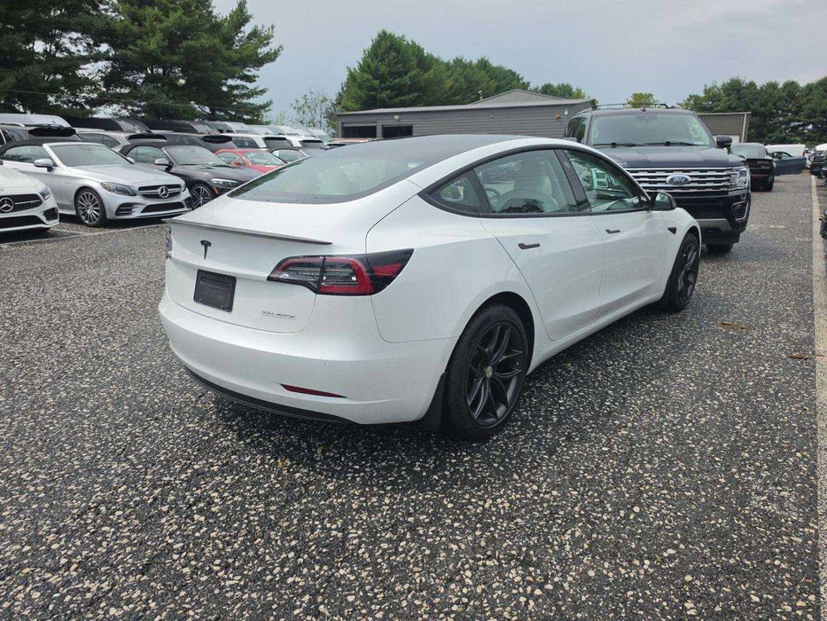 Model 3 Performance 2022