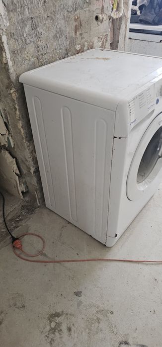 Pralka indesit..