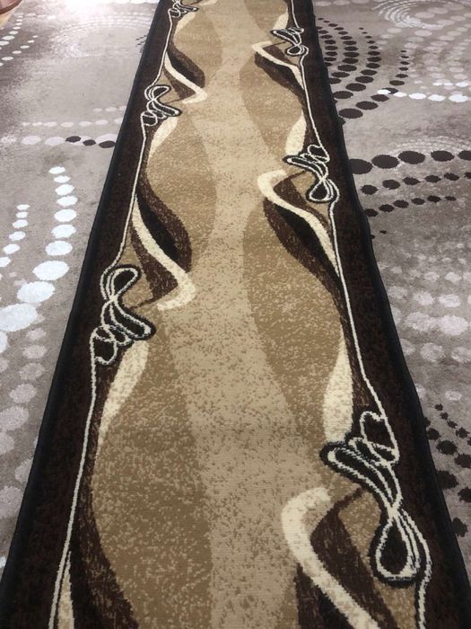 Продам ковровую дорожку