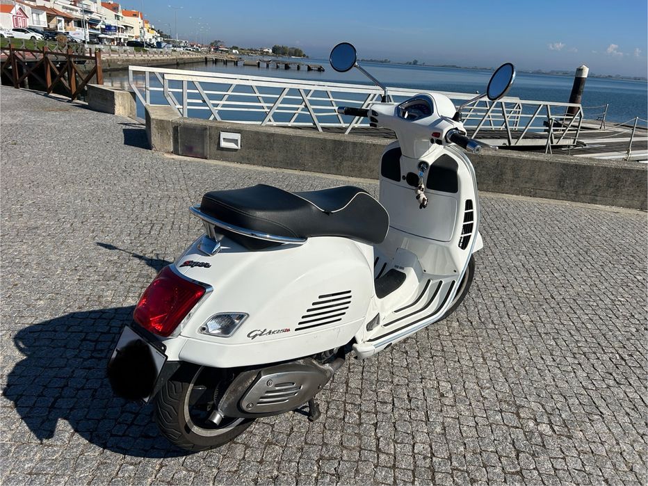Vespa GTS 125 super