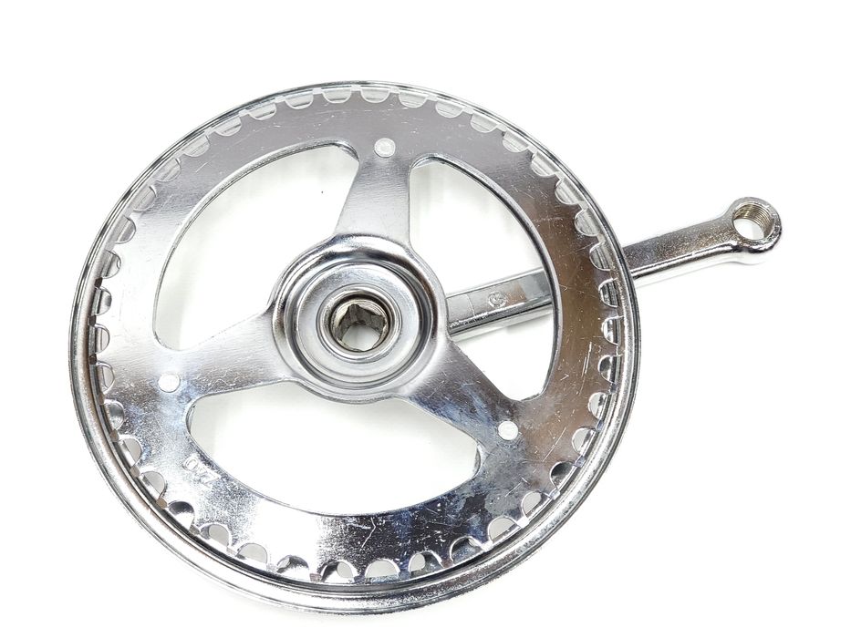 NOWA Korba prawa na kwadrat 40 zębów 16,3 cm Romet Universal PRL
