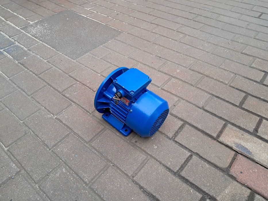 Silnik elektryczny 0.75kw 2800 obrotów. Wysyłka