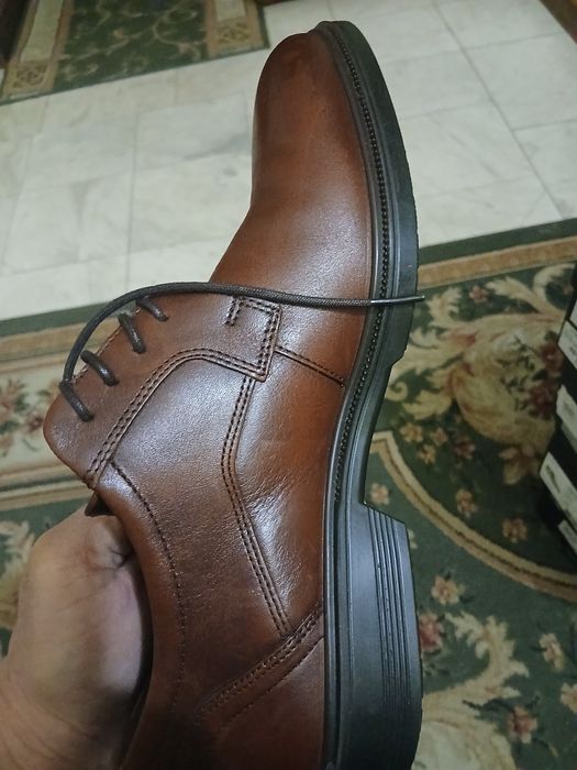 Продам туфли  ЄККО Германия  новые