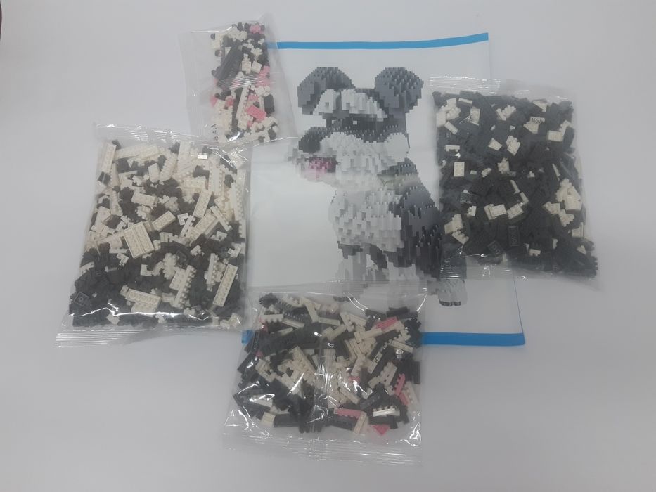 Piesek z mini klocków