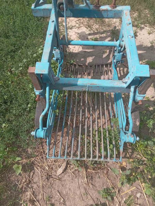 Продам хтз т 012