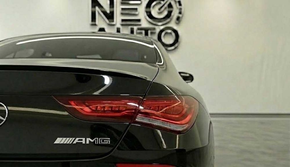 Mercedes-Benz CLA 250 e AMG LINE