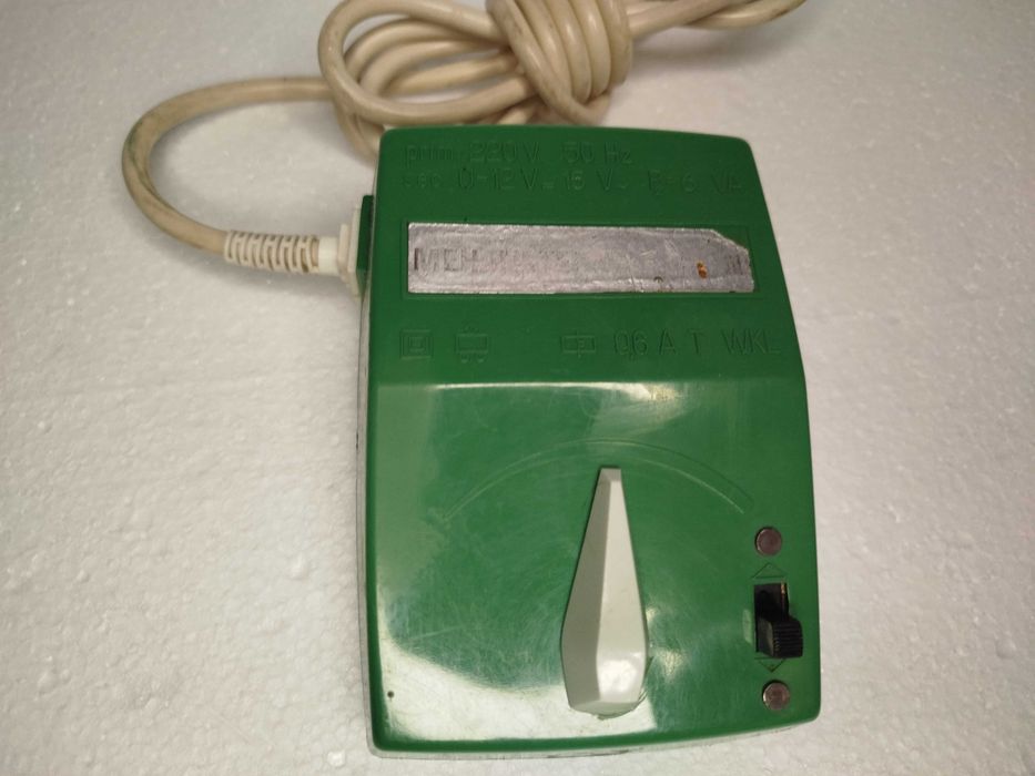 Zabawka PRL lokomotywa Piko tory wagony zwrotnice zasilacz